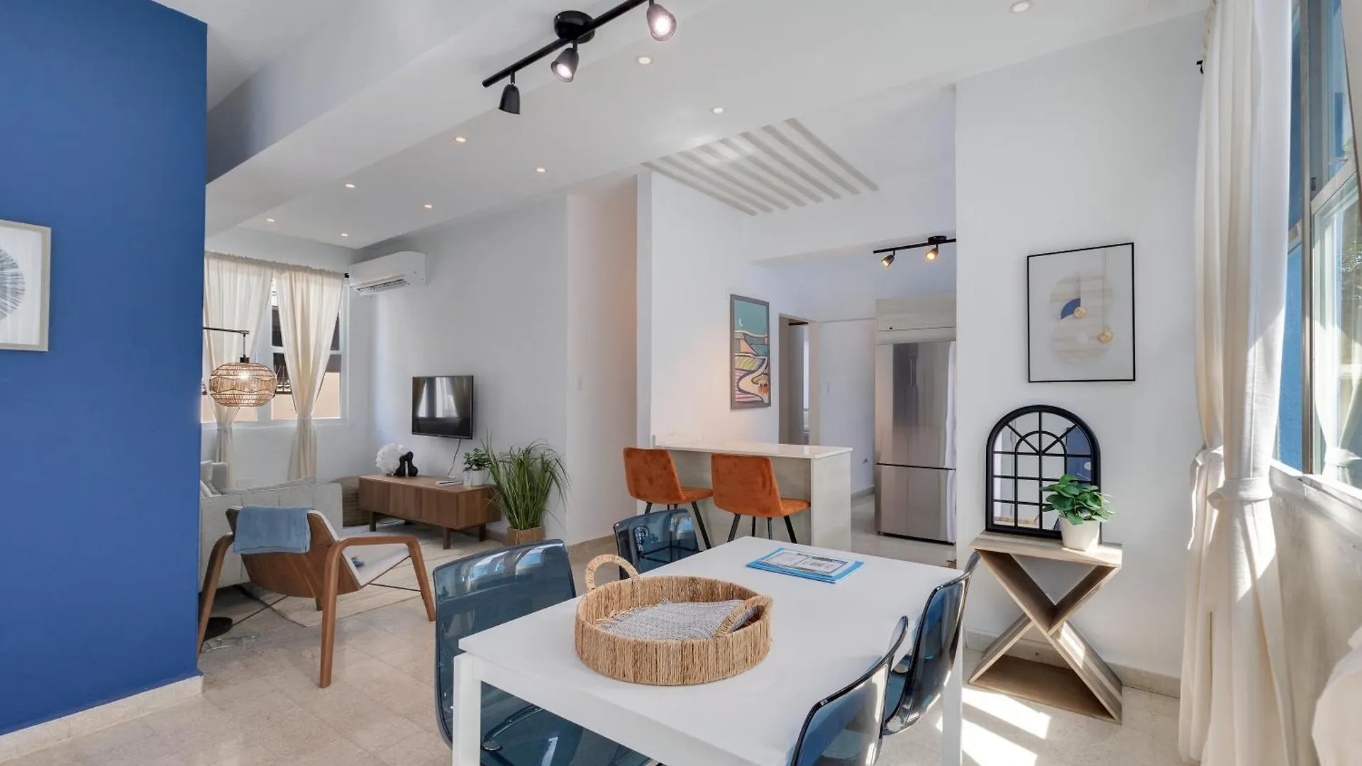 Villa Amazing Group Home Near Beach, Nightlife For 18 San Juan