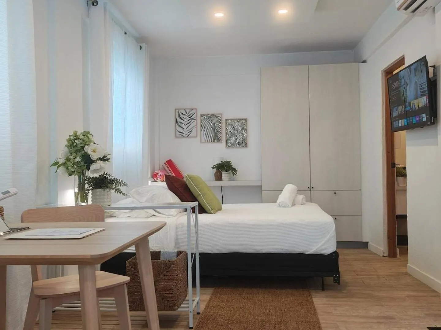 Amazing Group Home Near Beach, Nightlife For 18 San Juan