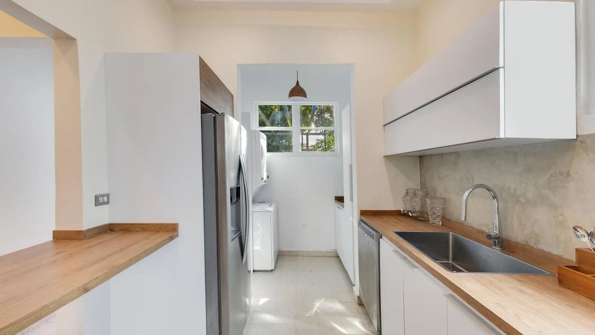 Amazing Group Home Near Beach, Nightlife For 18 San Juan Portoryko